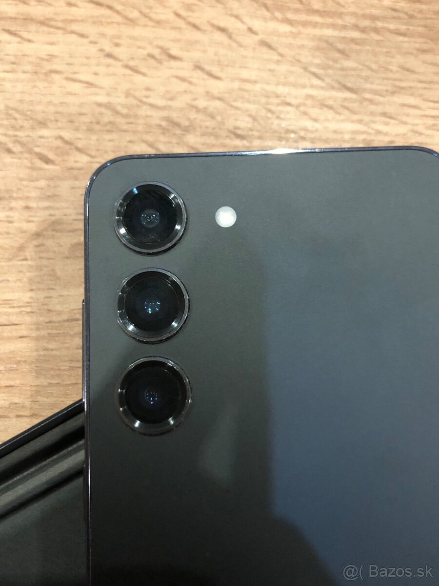 Samsung galaxy S23 8/256 - 2