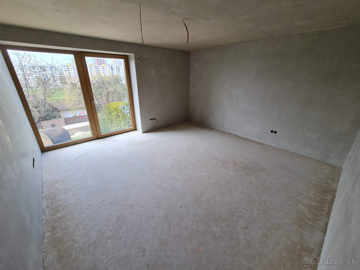 IDEÁLNE STROJOVÉ OMIETKY A STIERKY - 2