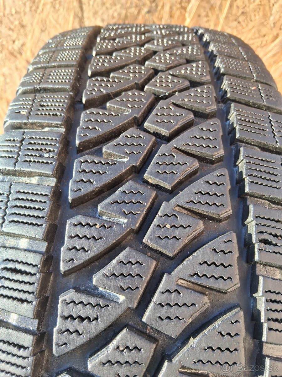 215/65 r16C zimne pneumatiky - 2