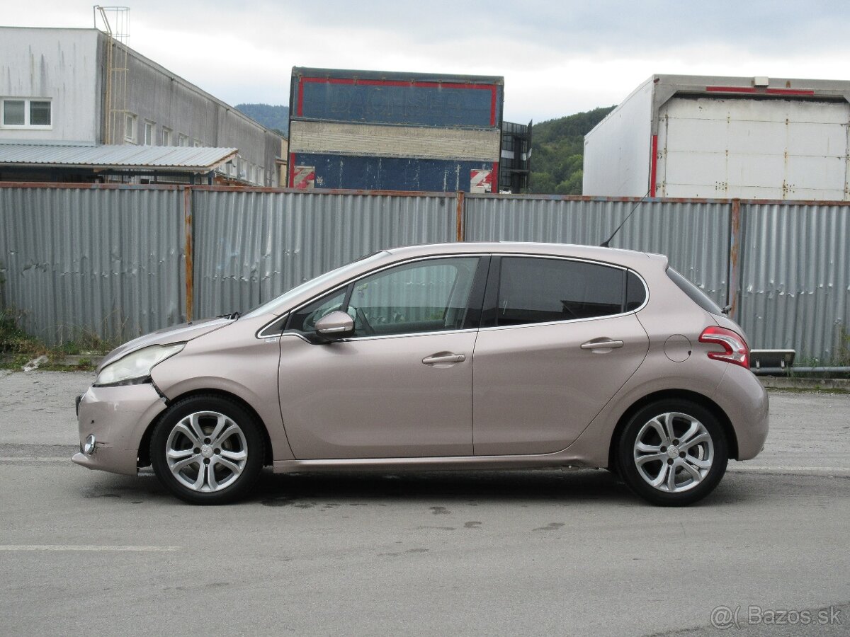 Peugeot 208 1.4 Vti Allure - 2