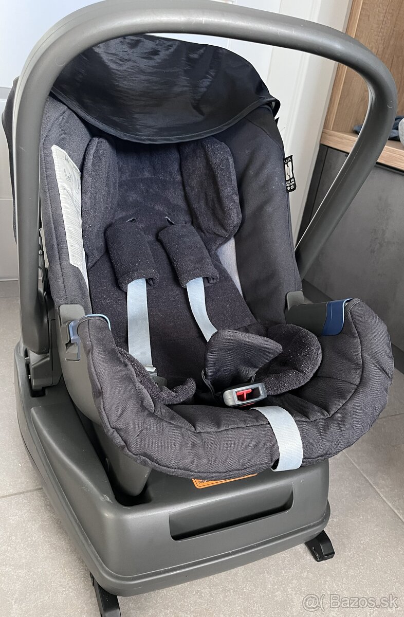 Autosedacka Inglesina Huggy + ISOFIX - 2