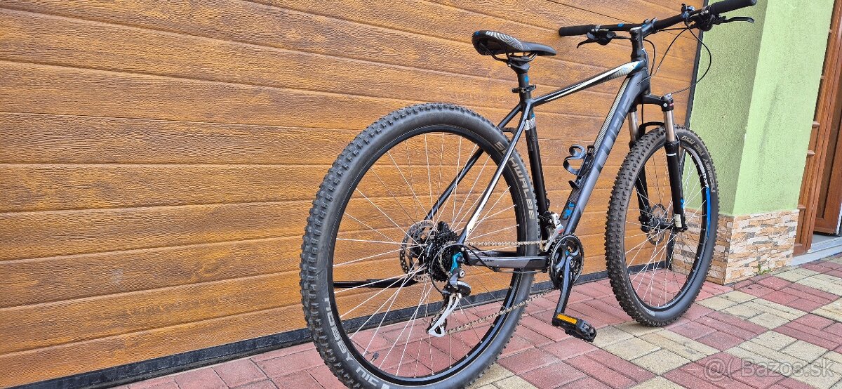Horský bicykel značky CUBE - 2