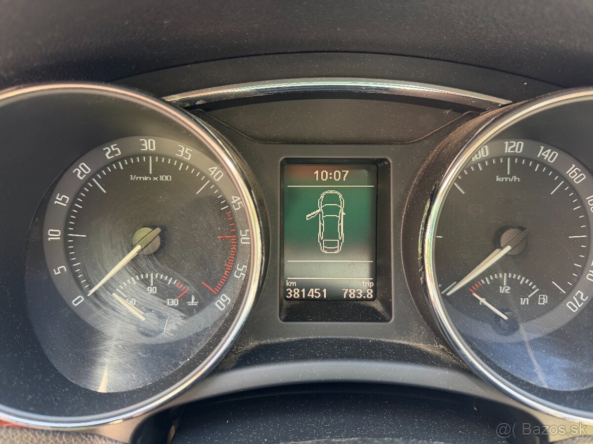 škoda superb - 2