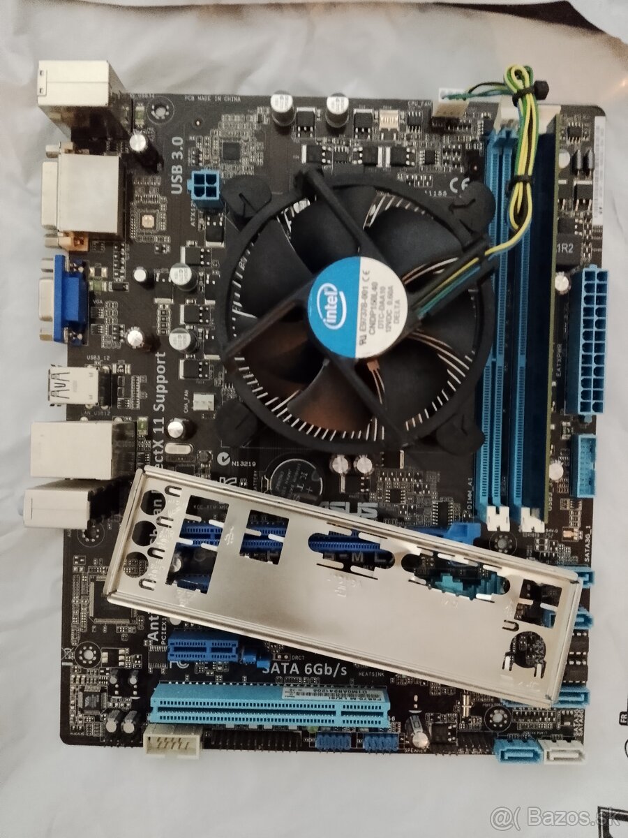 Doska asus s procesorom - 2