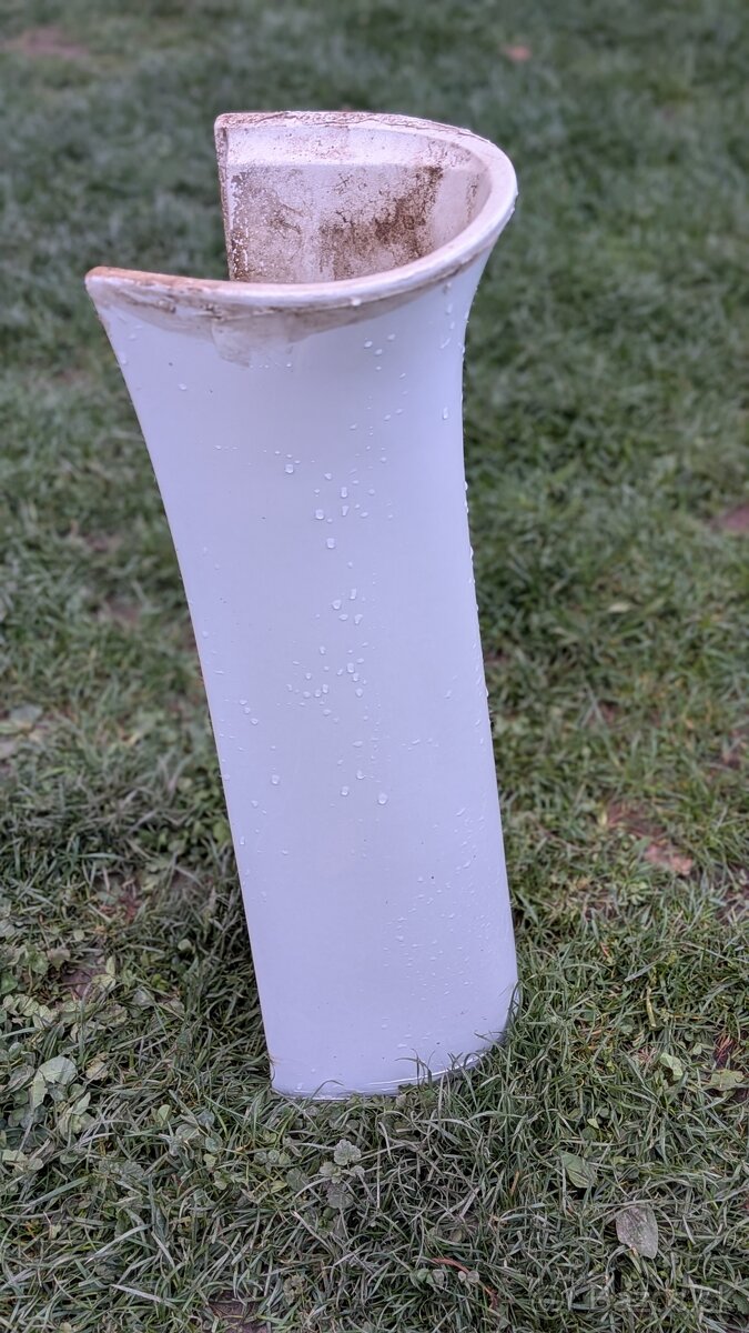 Keramicka noha pod umyvadlo - 2