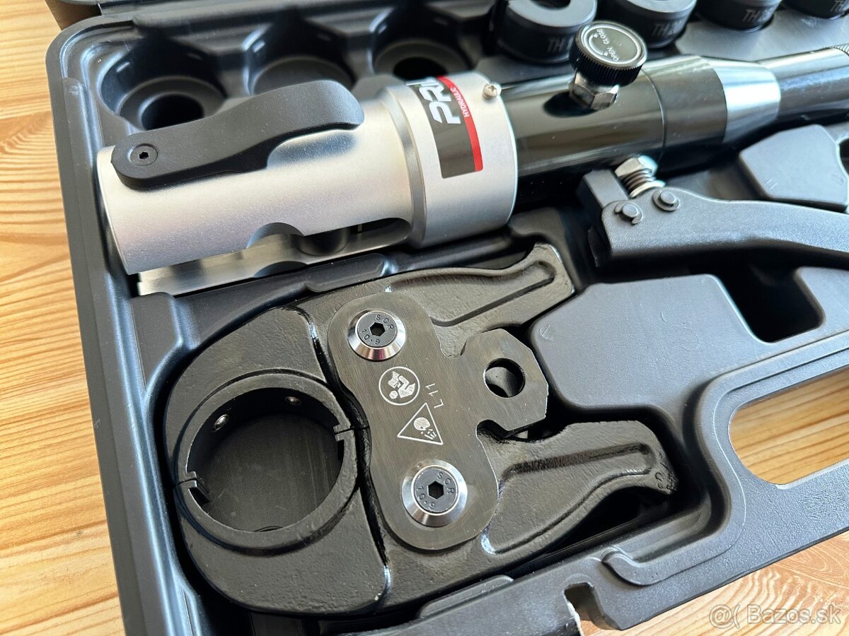 Hydraulické lisovacie kliešte PEX-AL-PEX + čeľuste TH - 2