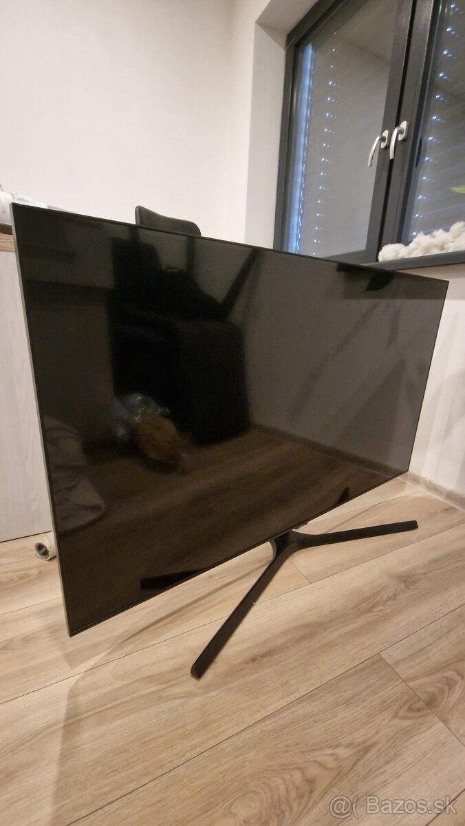 Samsung Smart TV UE50TU8502U - 2