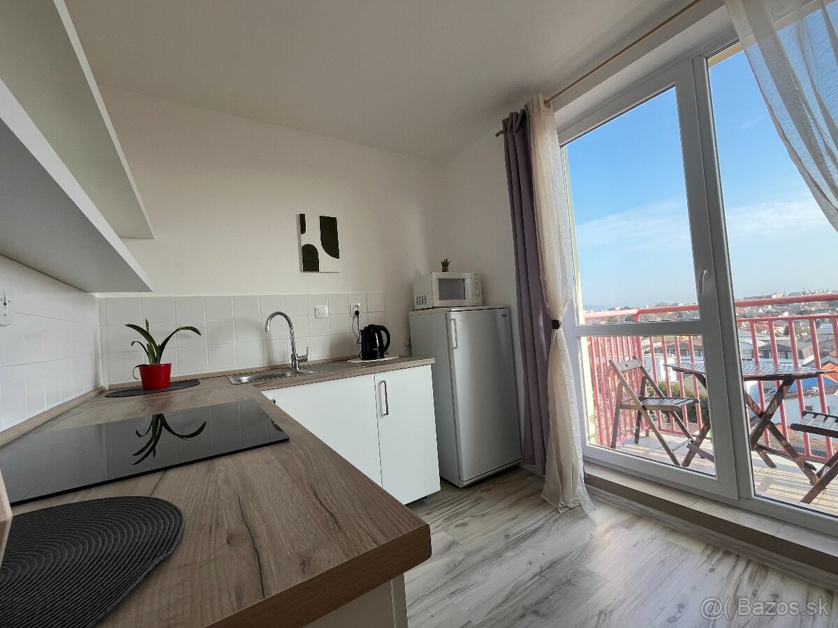 Bývanie s parkovaním v obľúbenej lokalite – foto 2