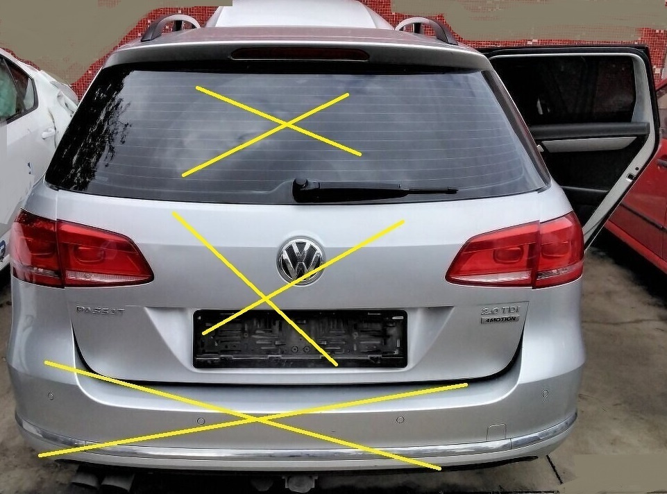 predám DVERE Volkswagen Passat B7 2.0 TDi 2013 COMBI VARIANT - 2