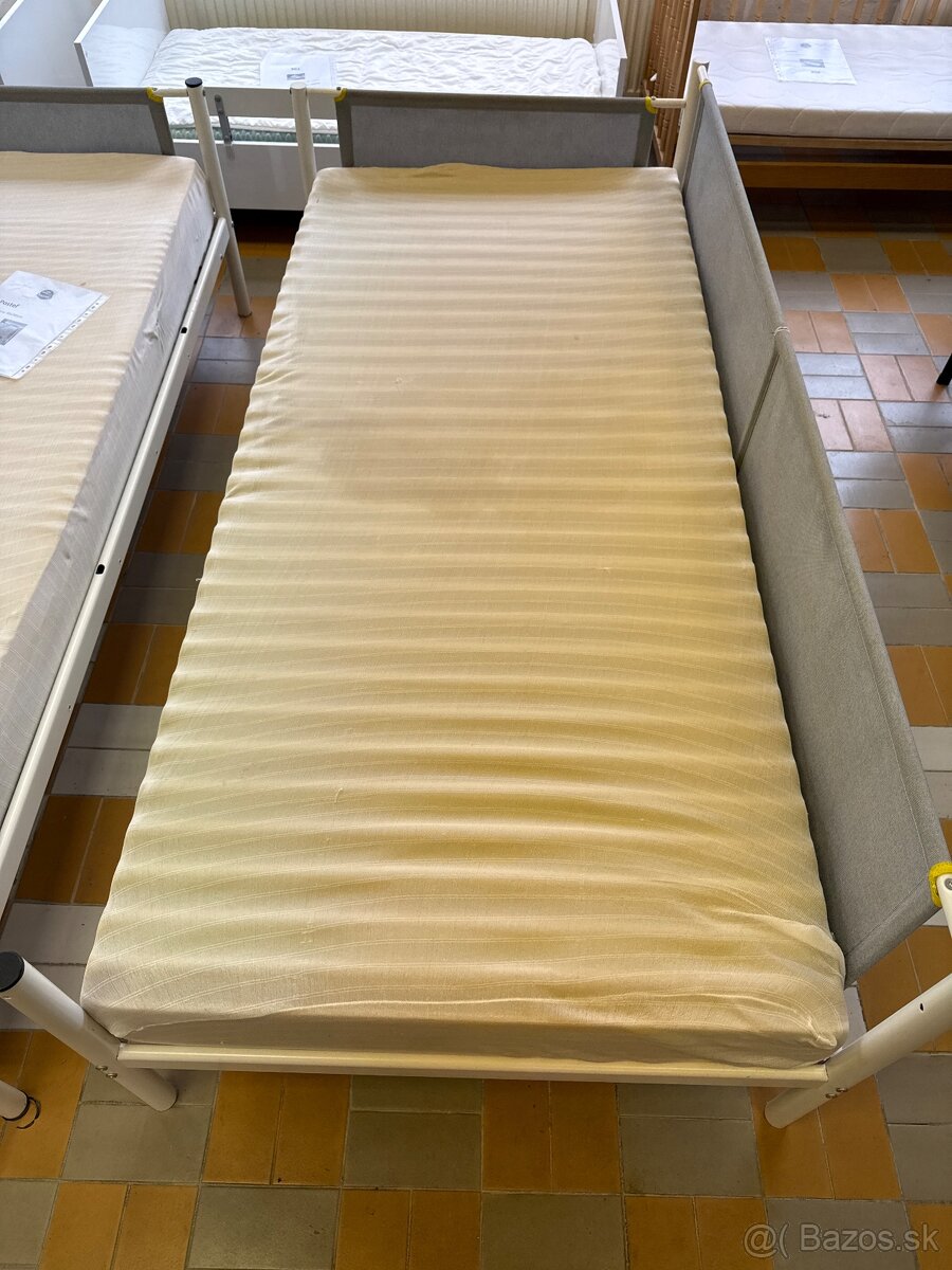 Jednolôžková posteľ - 2
