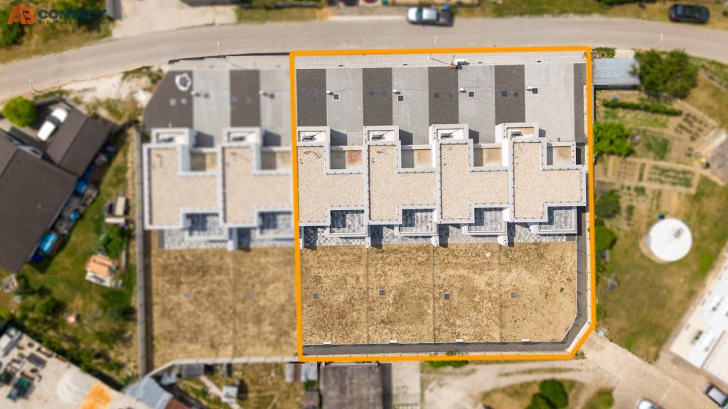 NOVINKA Novostavba v radovej výstavbe v Hornej Strede - 2