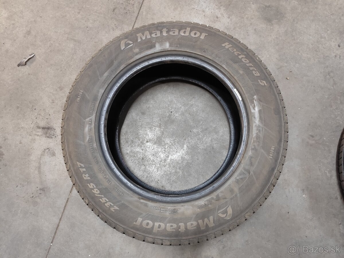 Letné pneu 235/65 R17 108V - 2