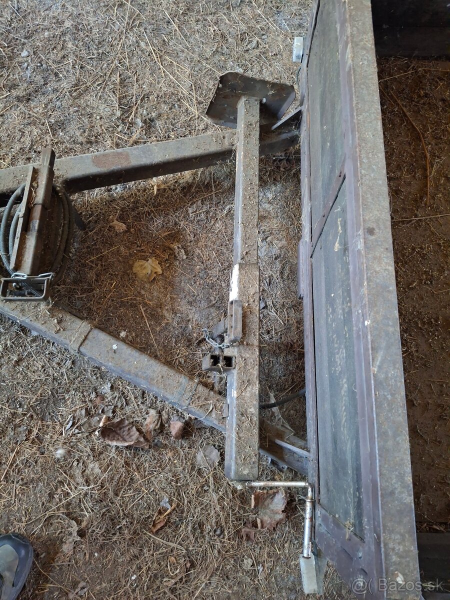 Vlečka za traktor - 2