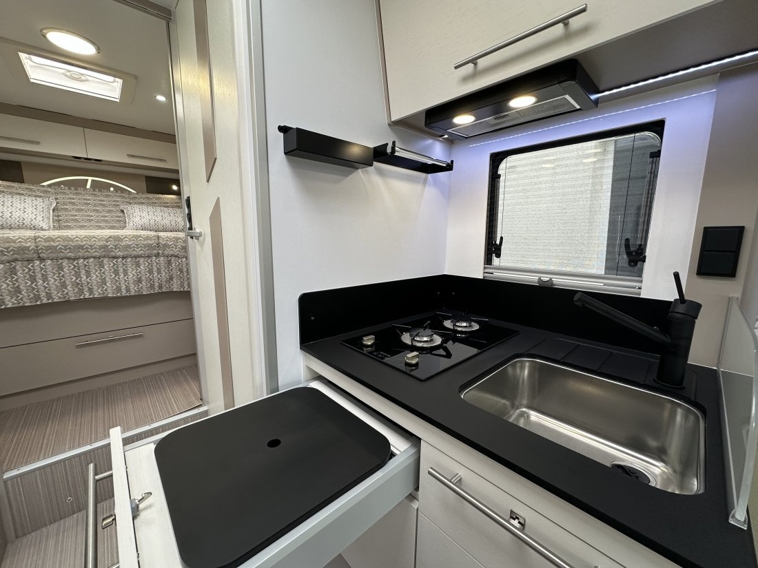 Fiat Ducato – NOVÝ vybavený obytný vůz, automat,4 osoby - 2