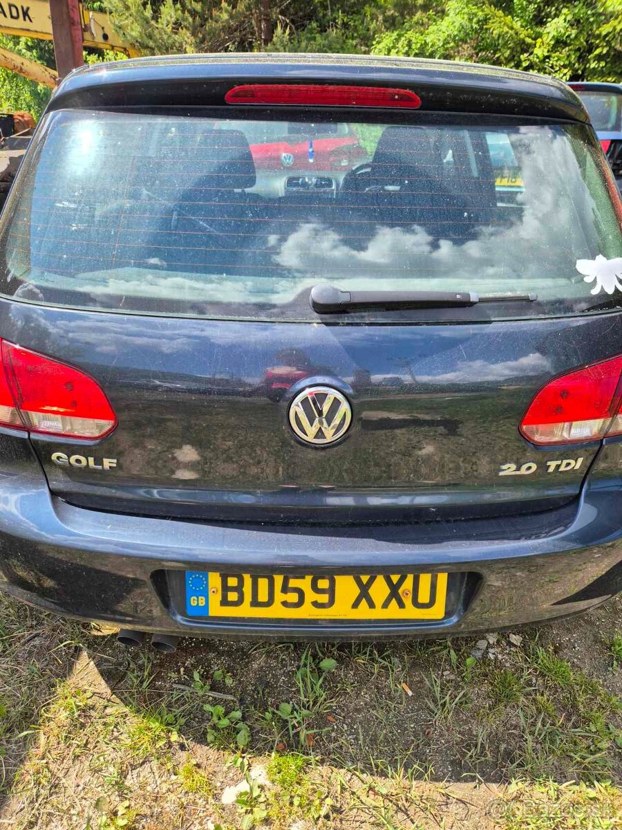 Kufor VW Golf 6 - 2