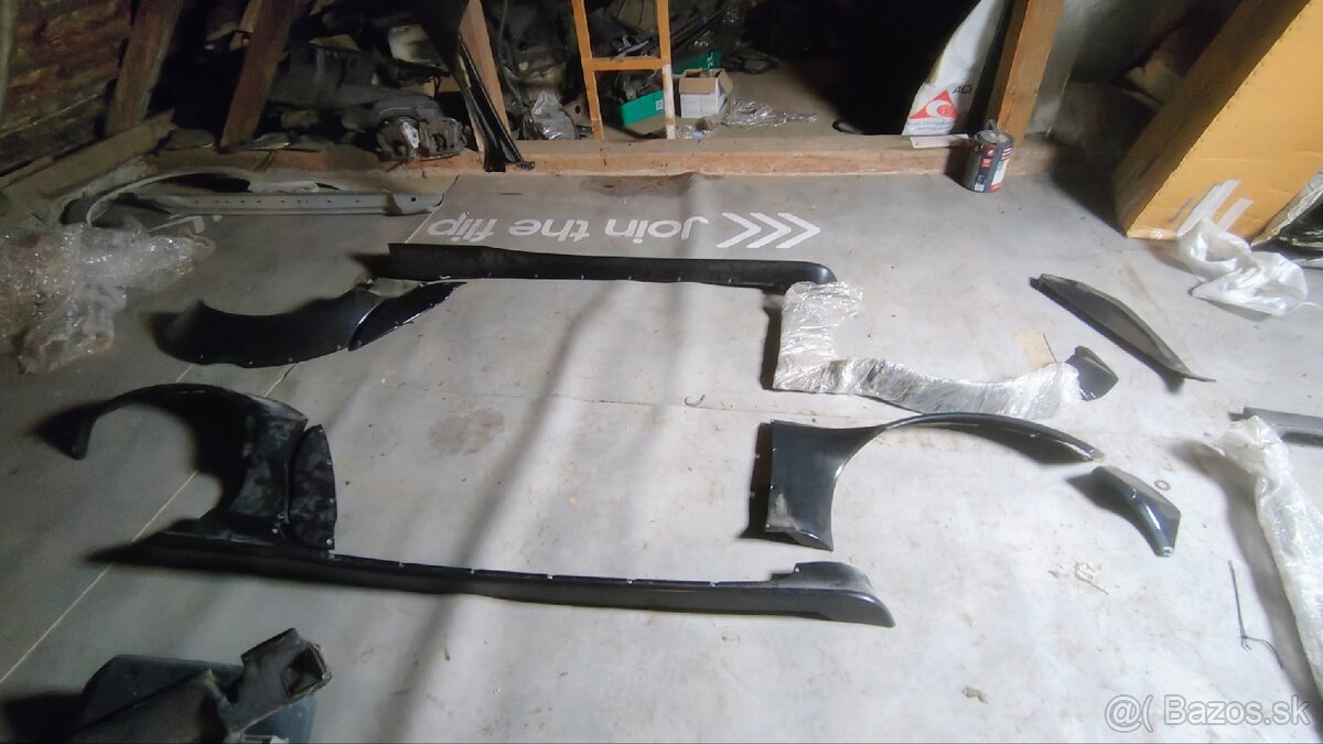 Rx8 bodykit rocket bunny opravne plechy prahy - 2