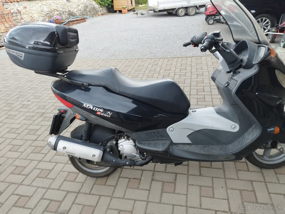 Malaguti Madison 250 - 2