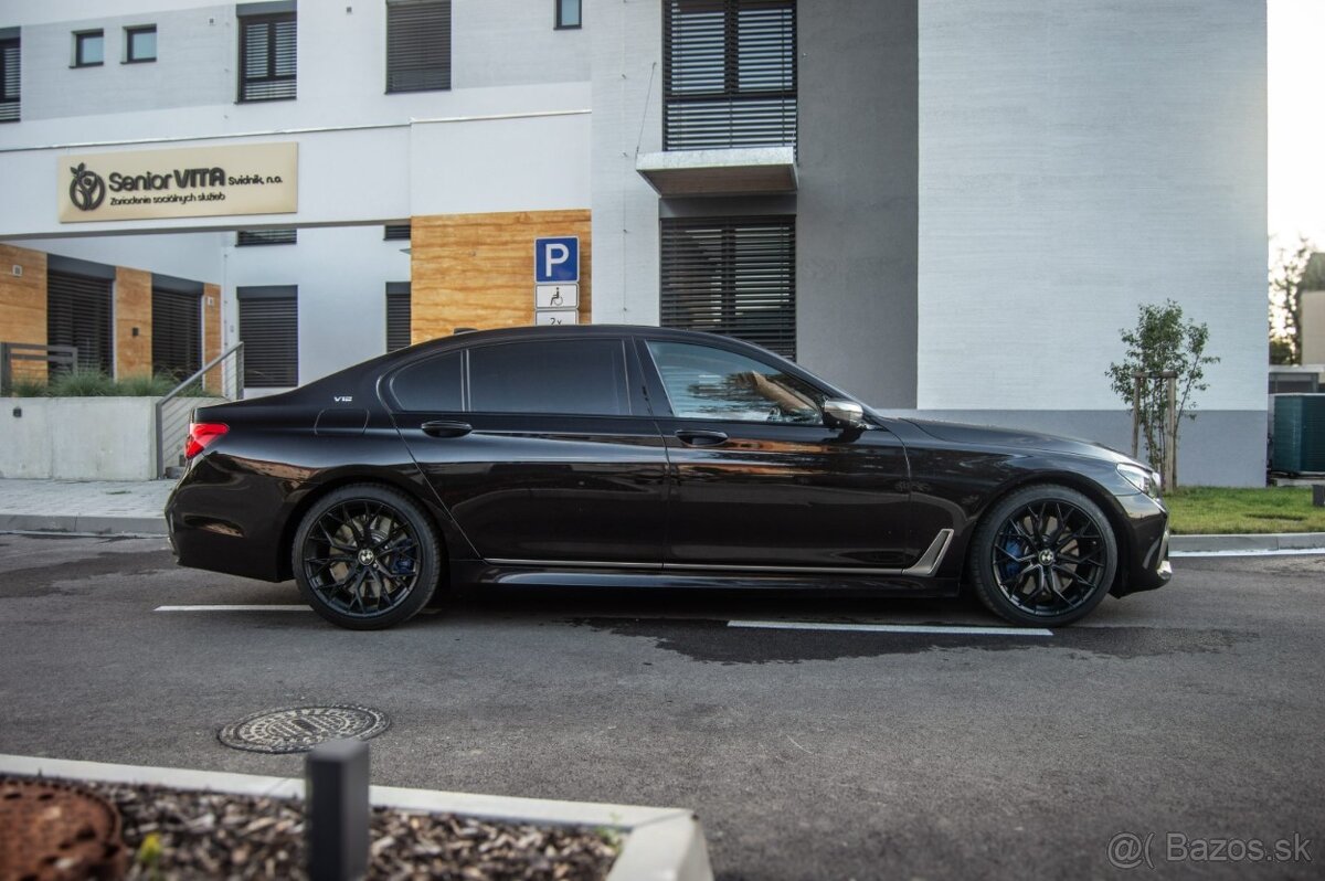 BMW M760Li V12 xDrive 448kw - 2