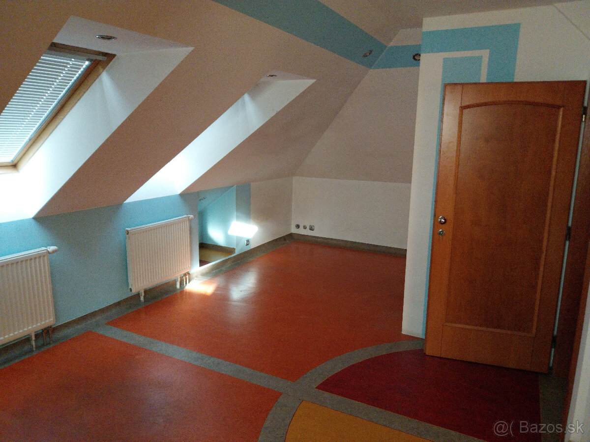 Prenajom podkrovných priestorov - 2