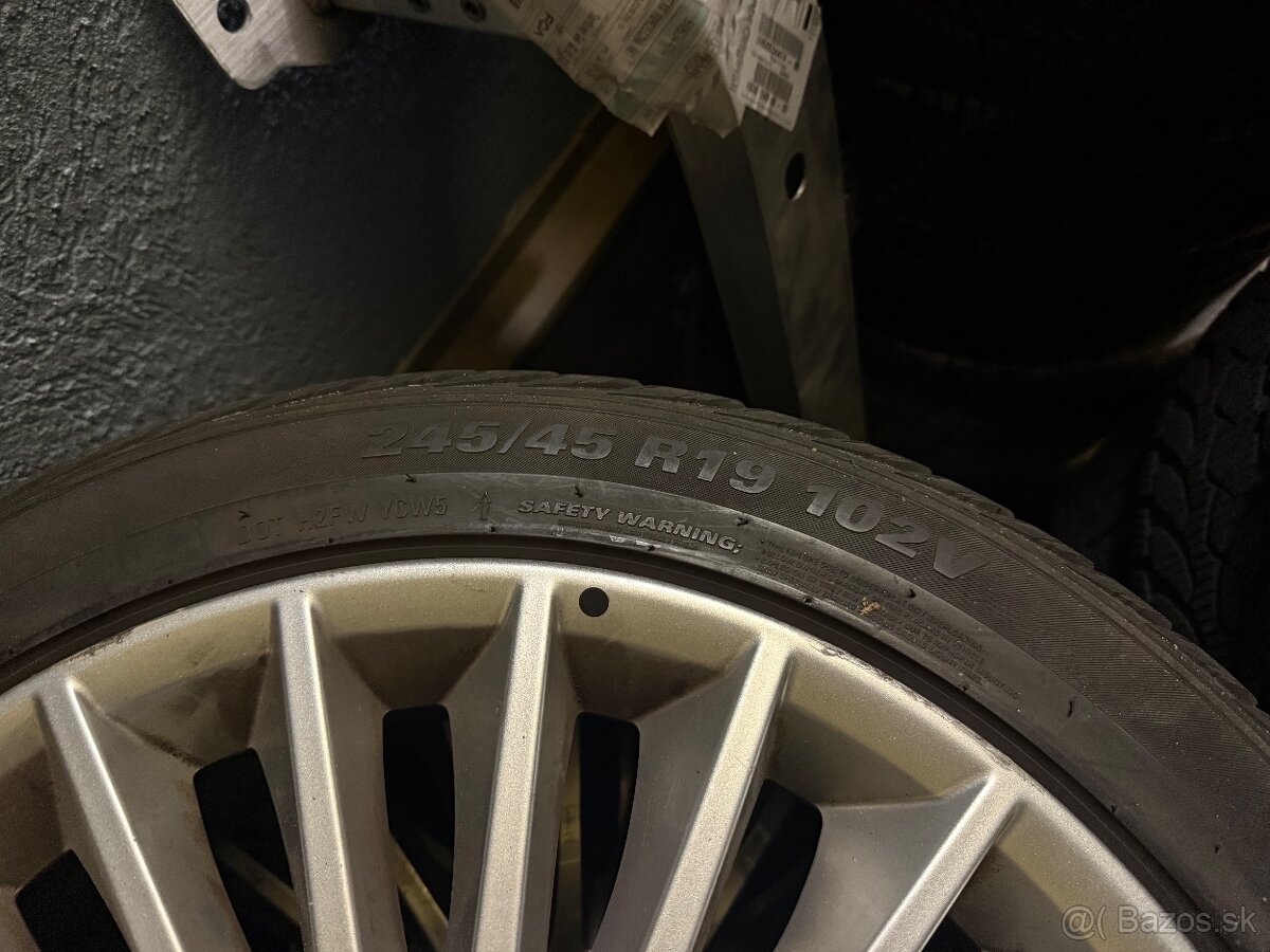 Mercedes disky 245/45 R19 - 2