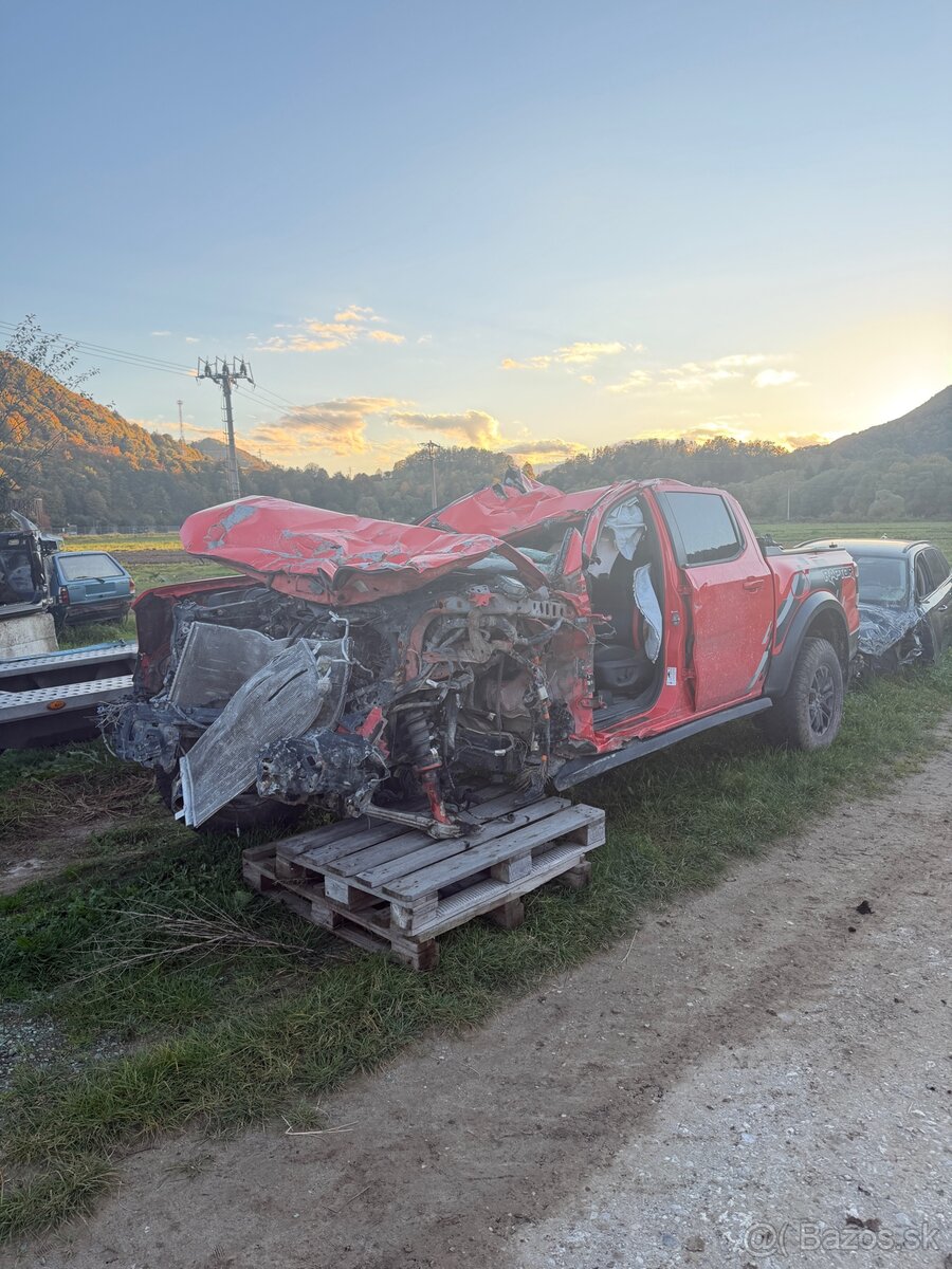 Ford Ranger Raptor 3.0 V6 - 2