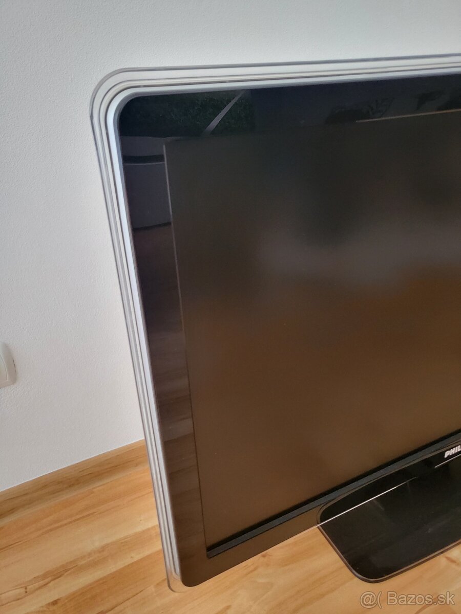 LCD televízor Philips AMBILIGHT - 2