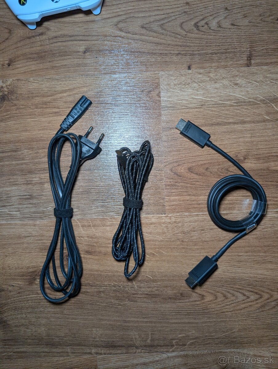 Xbox Series S 512GB + 2x ovládač - 2