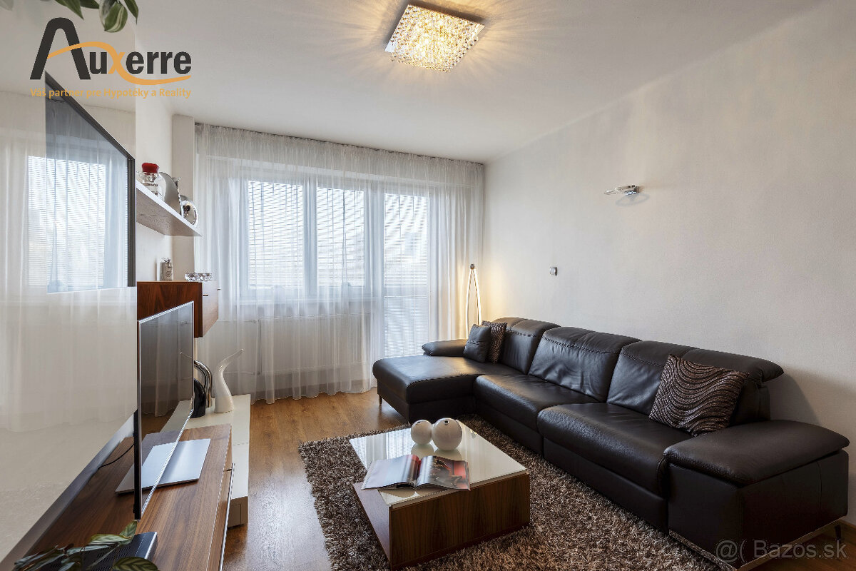 Priestranný 3-izbový byt v Starom Meste - Bratislava - 2