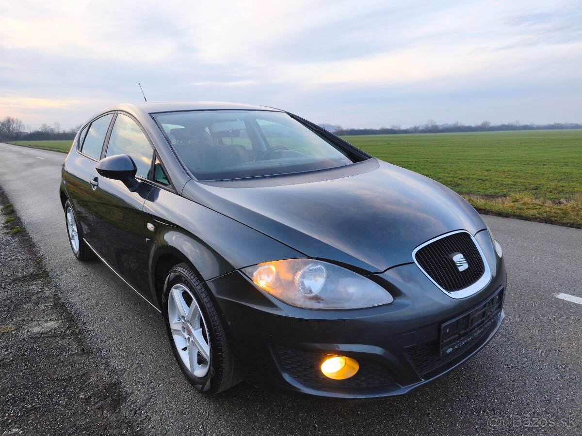SEAT LEON 1.4i 16v REFERENCE - 2
