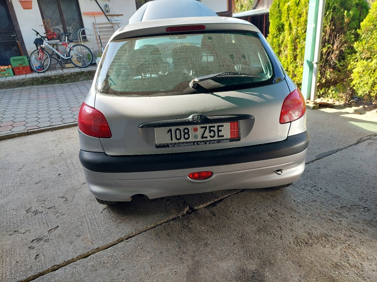 PEUGEOT 206 - 2