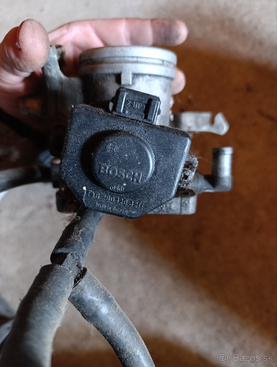 Škrtiaca klapka BMW e34 - 2