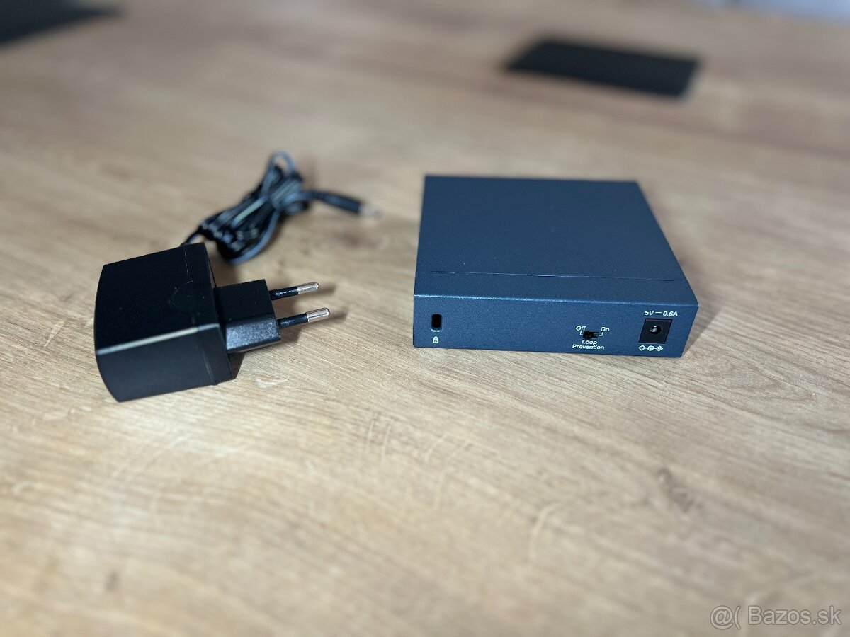 TP-Link TL-SG105 - 2