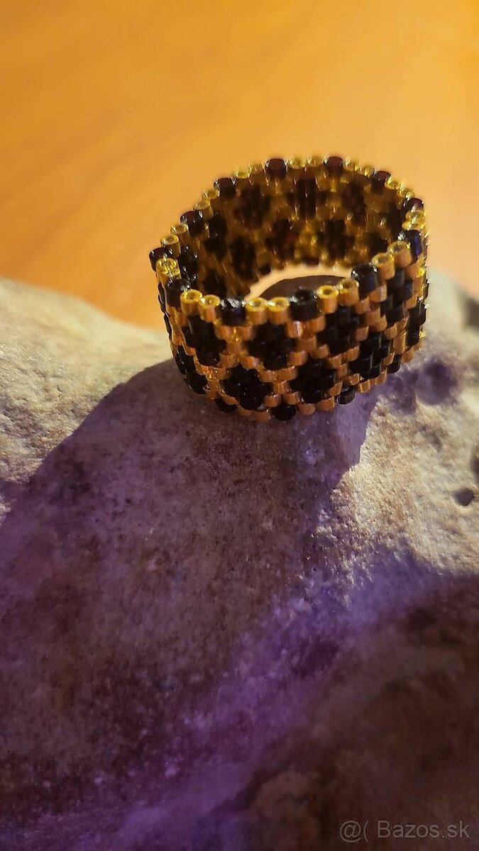 Prsteň ručne šitý - 2