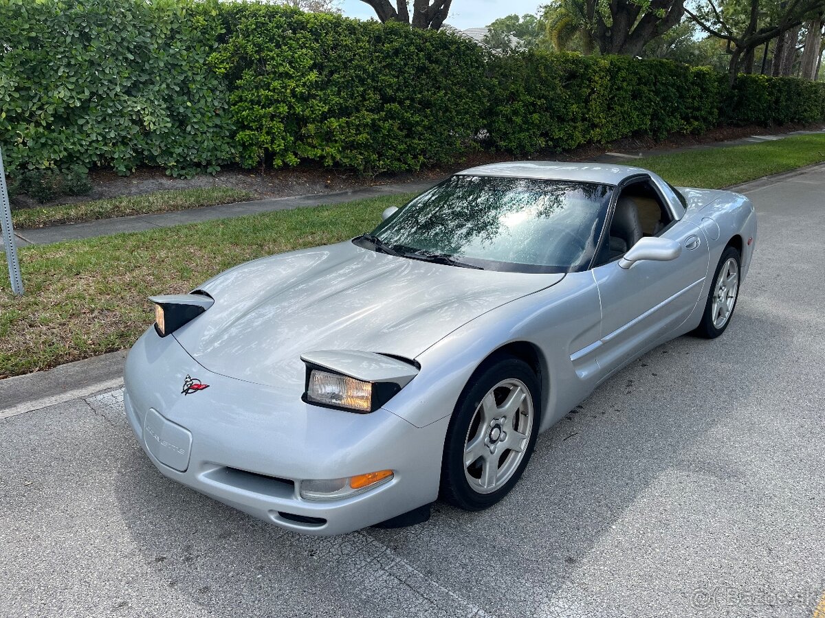 1998 Chevrolet Corvette C5 manual V8 - 2