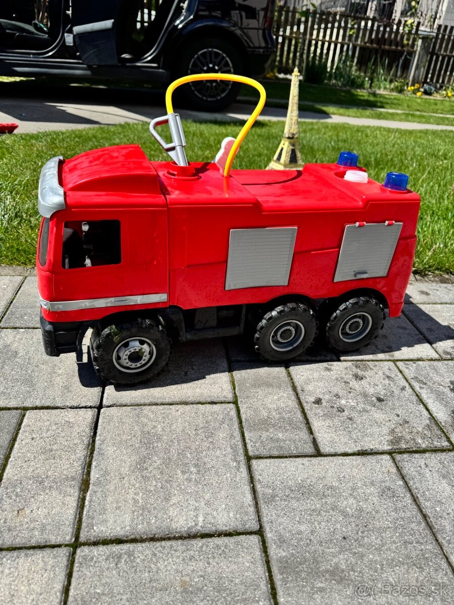 Hasičské auto - 2