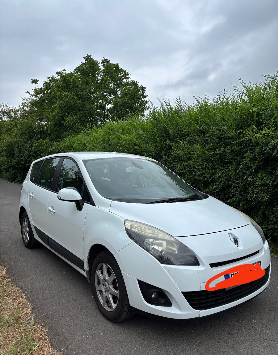 Renault scenic grand tour - 2
