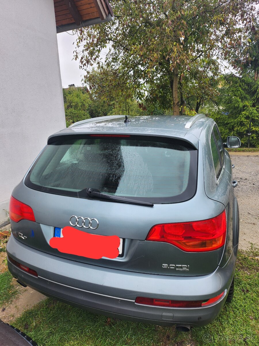 Predám audi q7 - 2