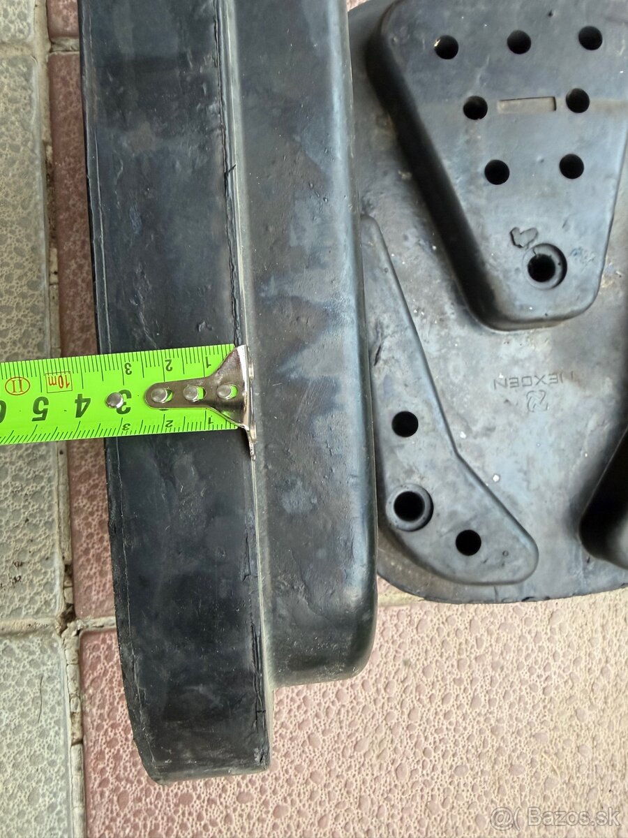 JCB 3CX papuče nové nepoužité - 2