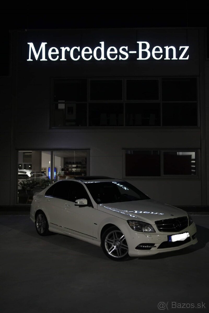 Mercedes-Benz C trieda W204 AMG paket Sedan 2010 - 2
