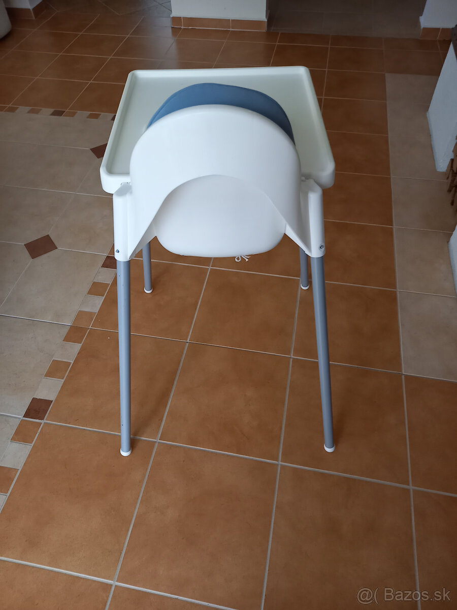 Detská stolička na kŕmenie - 2