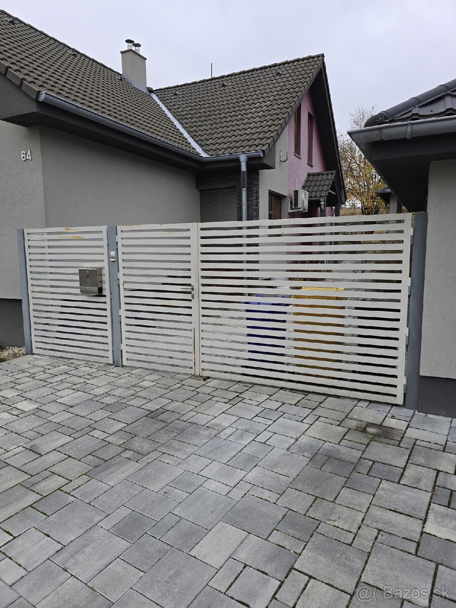 Predám železnú bránu a plot - 2