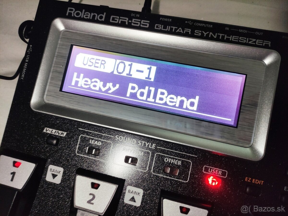 Gitarový syntetizátor/multiefekt Roland GR-55 - 2