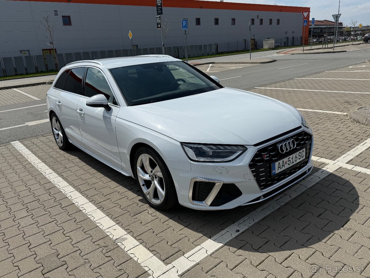 Audi S4 - 2