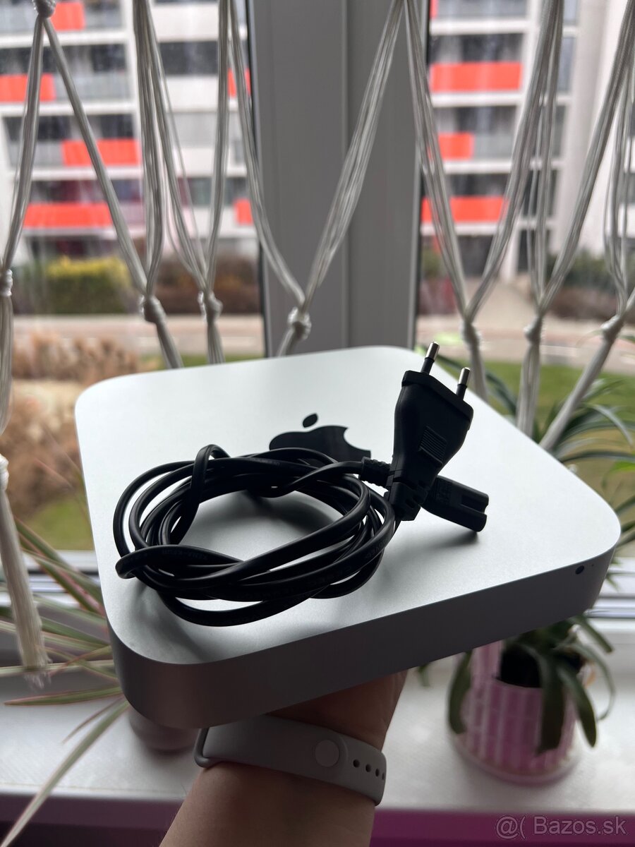 Mac Mini intel i7 quadcore, 12GB RAM, SSD+ 1TB HDD - 2