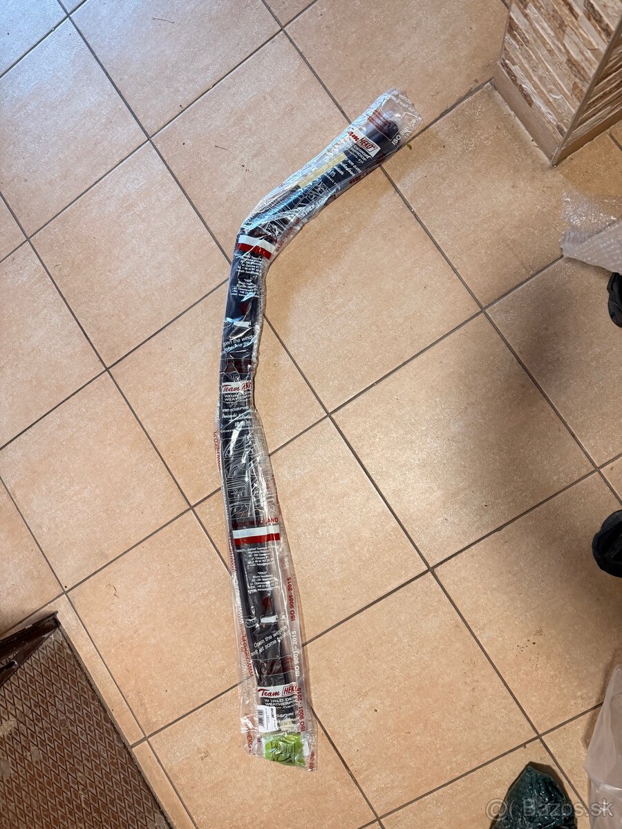 DEFLEKTORY OKIEN PRE PEUGEOT 208 5D 2012 - 2019 - 2