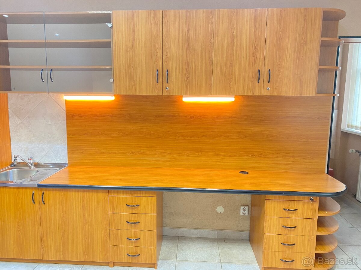 Nábytok pre ambulanciu/kancelariu - 2