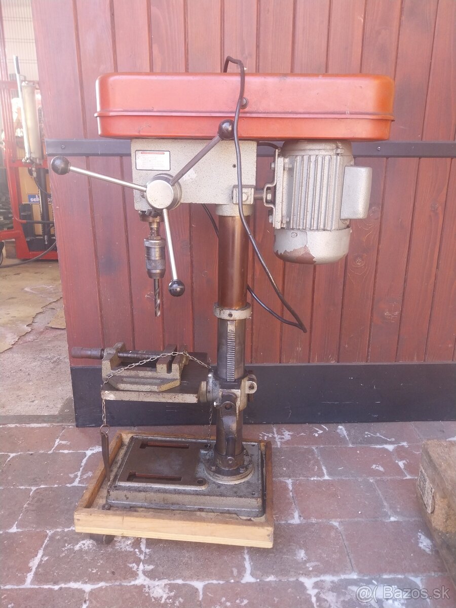 Stojanova vŕtačka 2 - 2