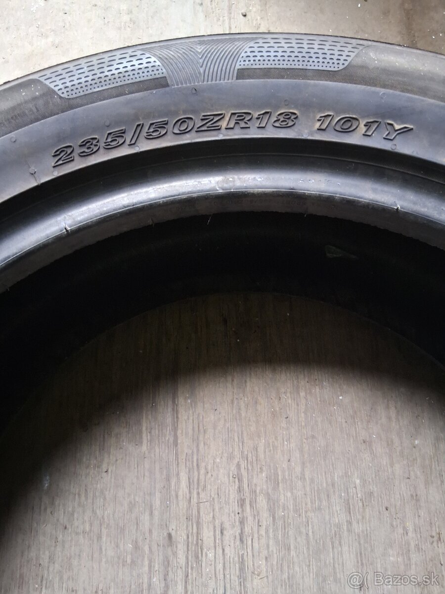 letné pneumatiky 235/50 R18 - 2