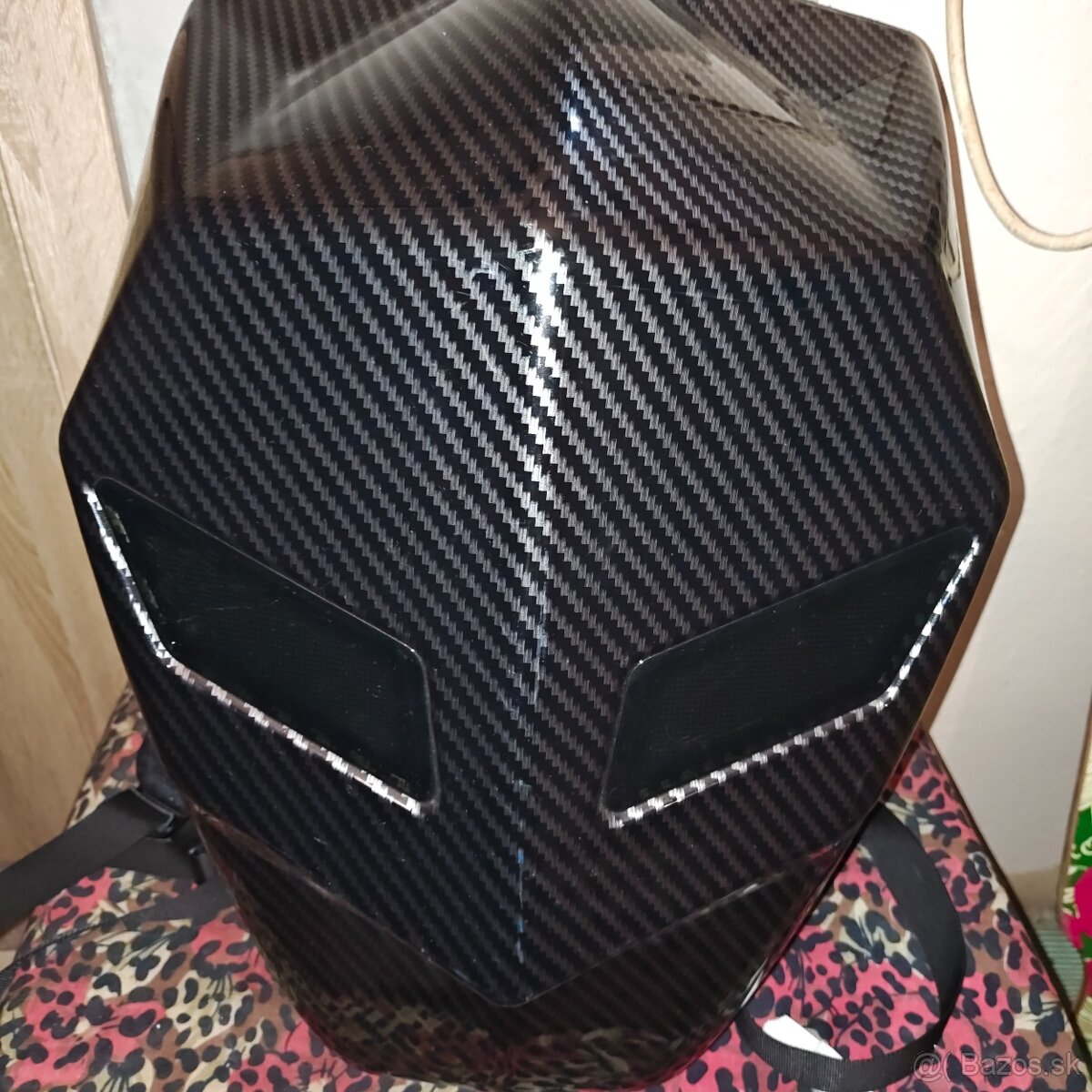 Batoh na helmu Led - 2