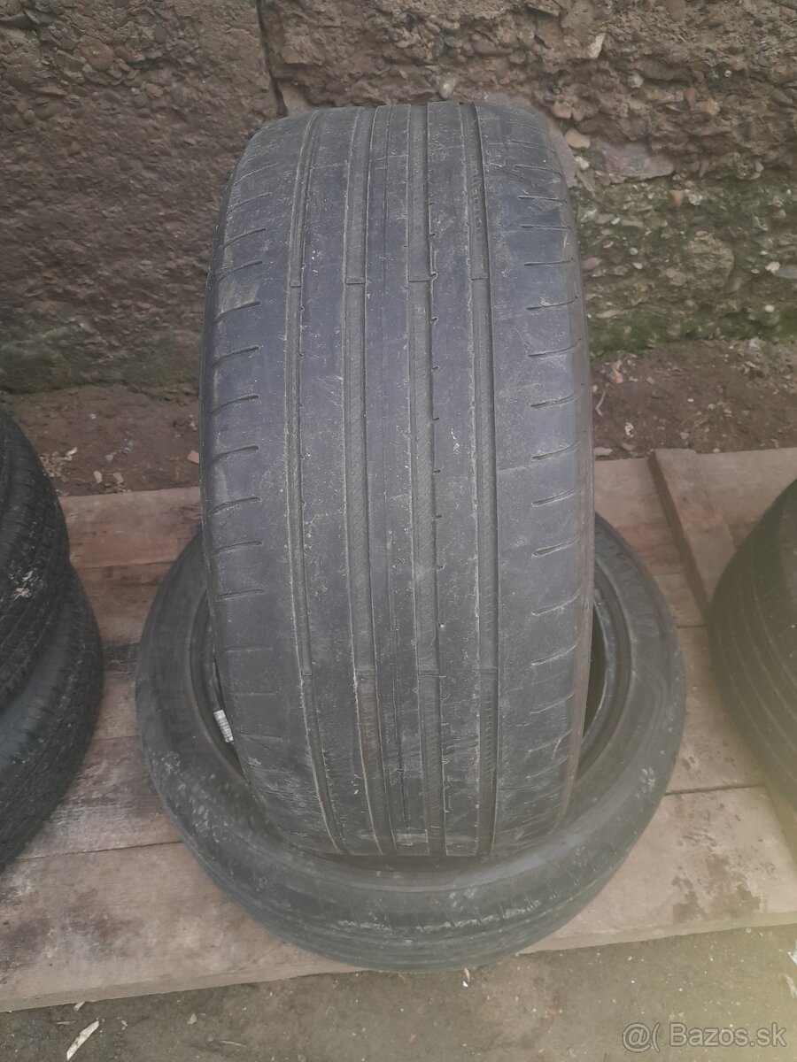 Predam letne pne 2ks 235/45r18 - 2